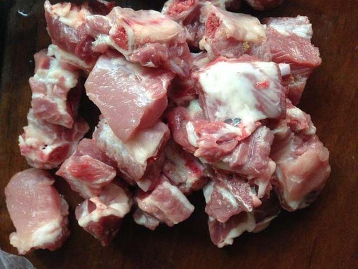 meat with bones blocks