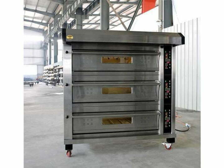 sponge cake baking oven