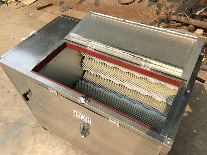 structure of the fish scaler machine